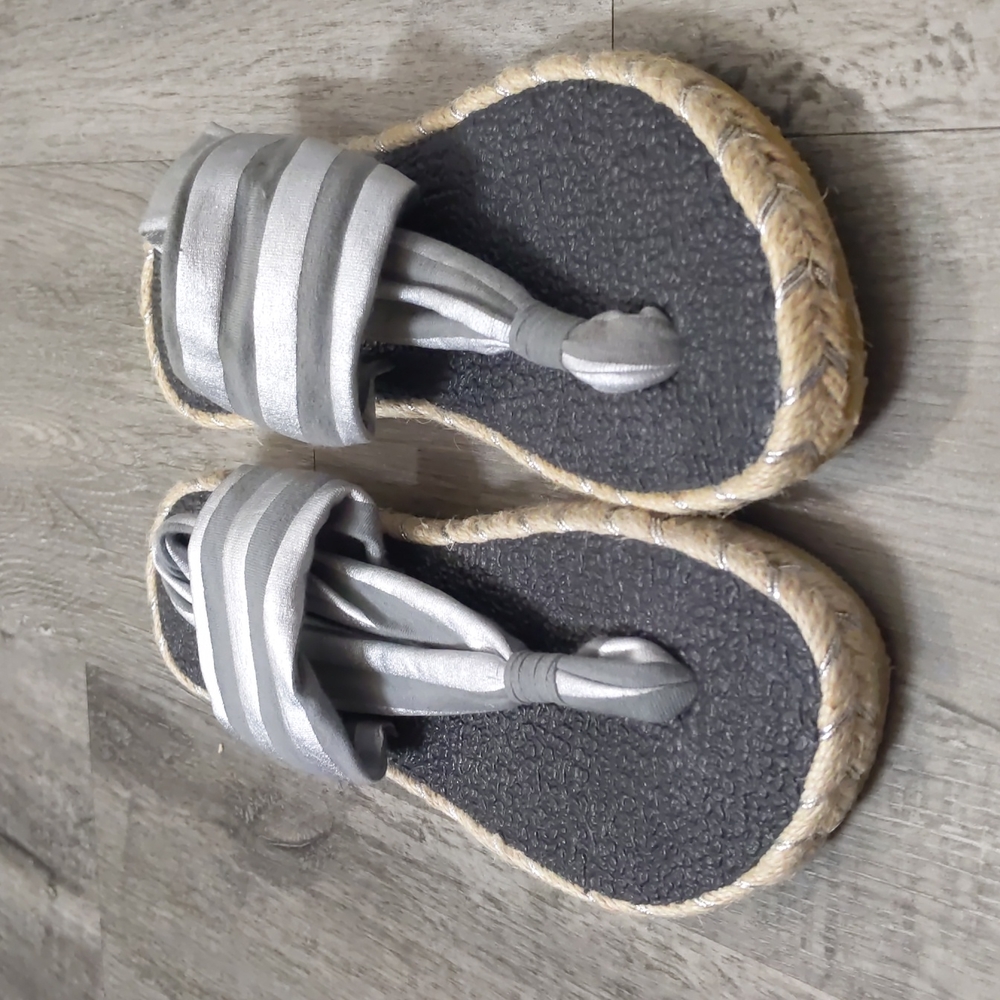Nalho Flat Thong Espadrilles